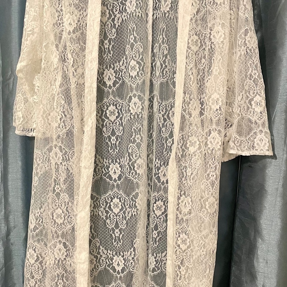 EXPRESS Lace Cardigan/ Coverup/ Duster M/L White NWT